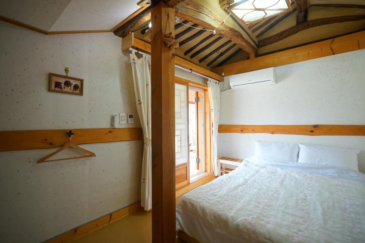 Hanok Madang Jeonju Exterior photo
