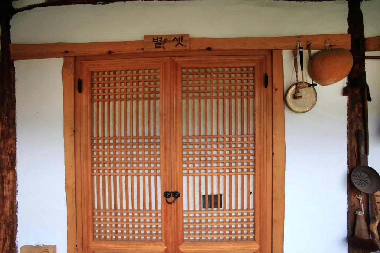 Hanok Madang Villa Jeonju Exterior photo