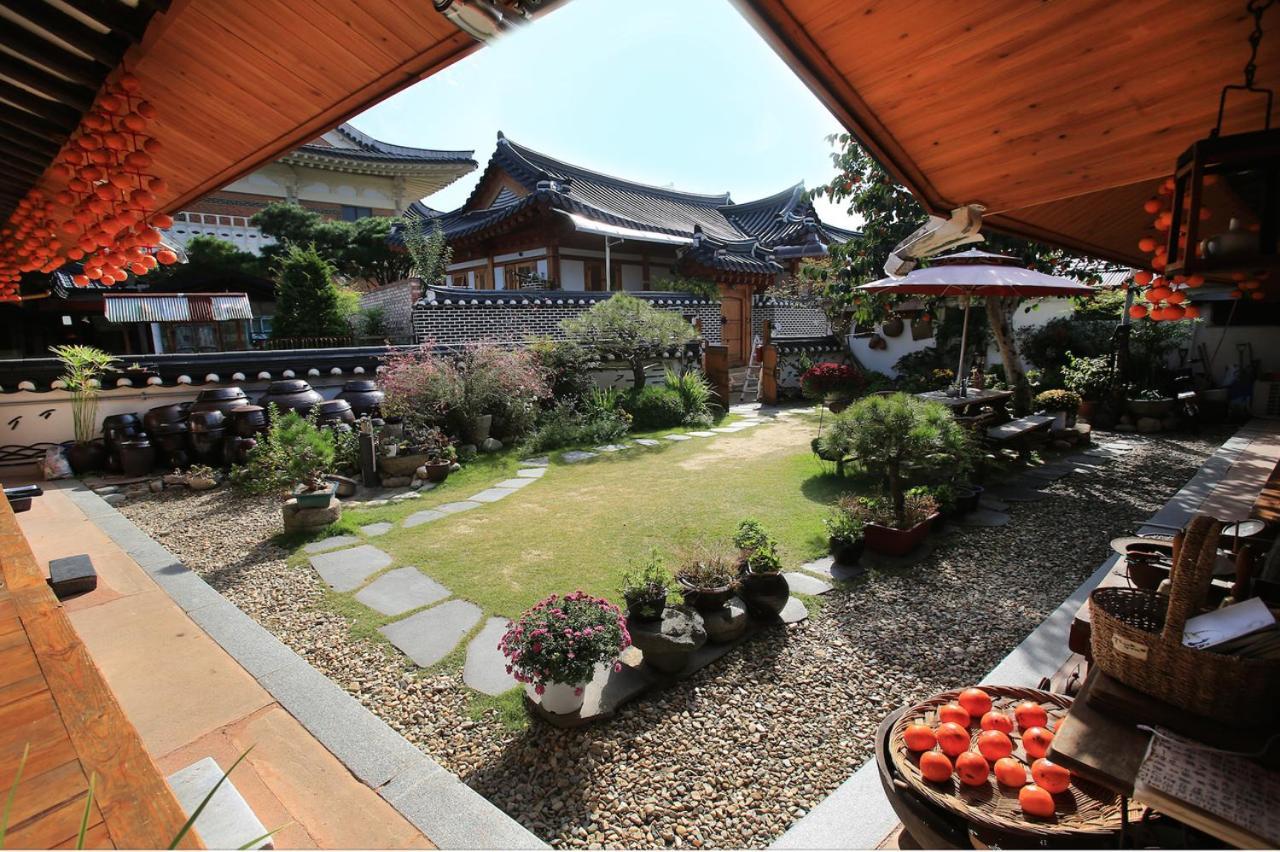 Hanok Madang Villa Jeonju Exterior photo